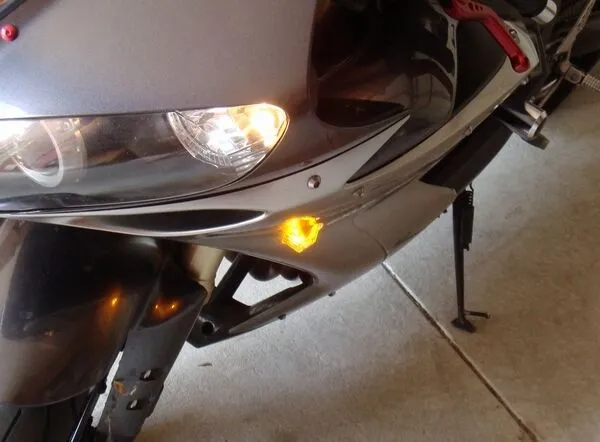 2022   Yamaha R3 & 2020   MT-03 Aero LED Turn Signals 2023 2024 Flush Mount