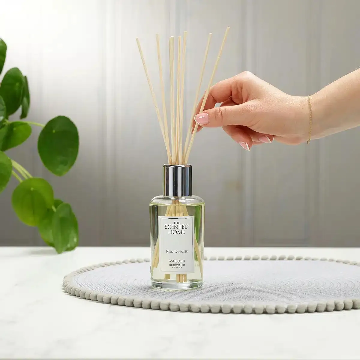 Ashleigh & Burwood Scented Home Peony Diffuser