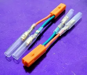 Kawasaki Turn Signal Adapter Plugs - 250R 300 650R ZX6 636 ZX9 ZX10 ZX12 Z1000